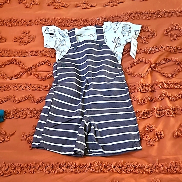 2 piece overalls cute carters animal set 18 months - Picture 1 of 3